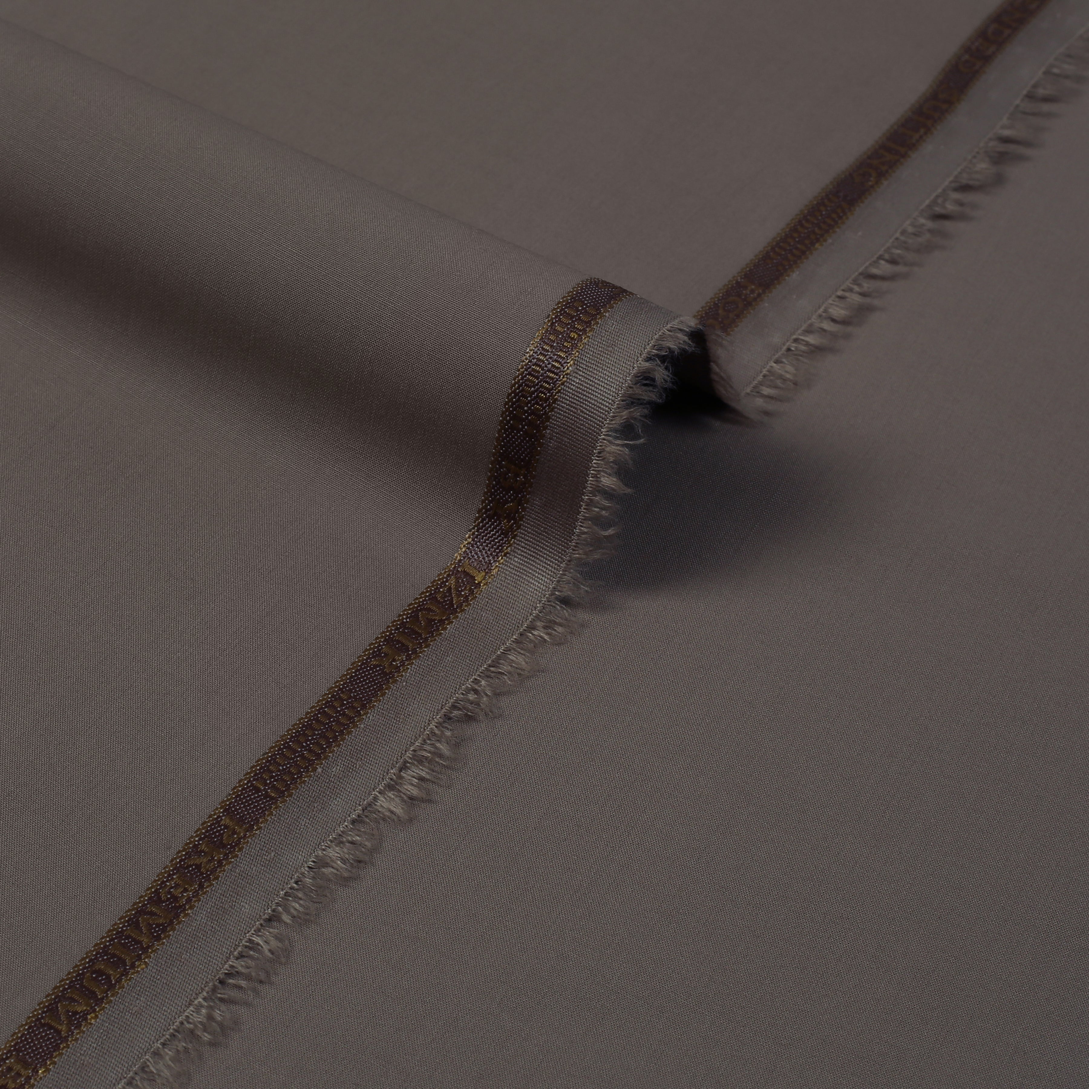 Four Seasons Mid Brown - Blended