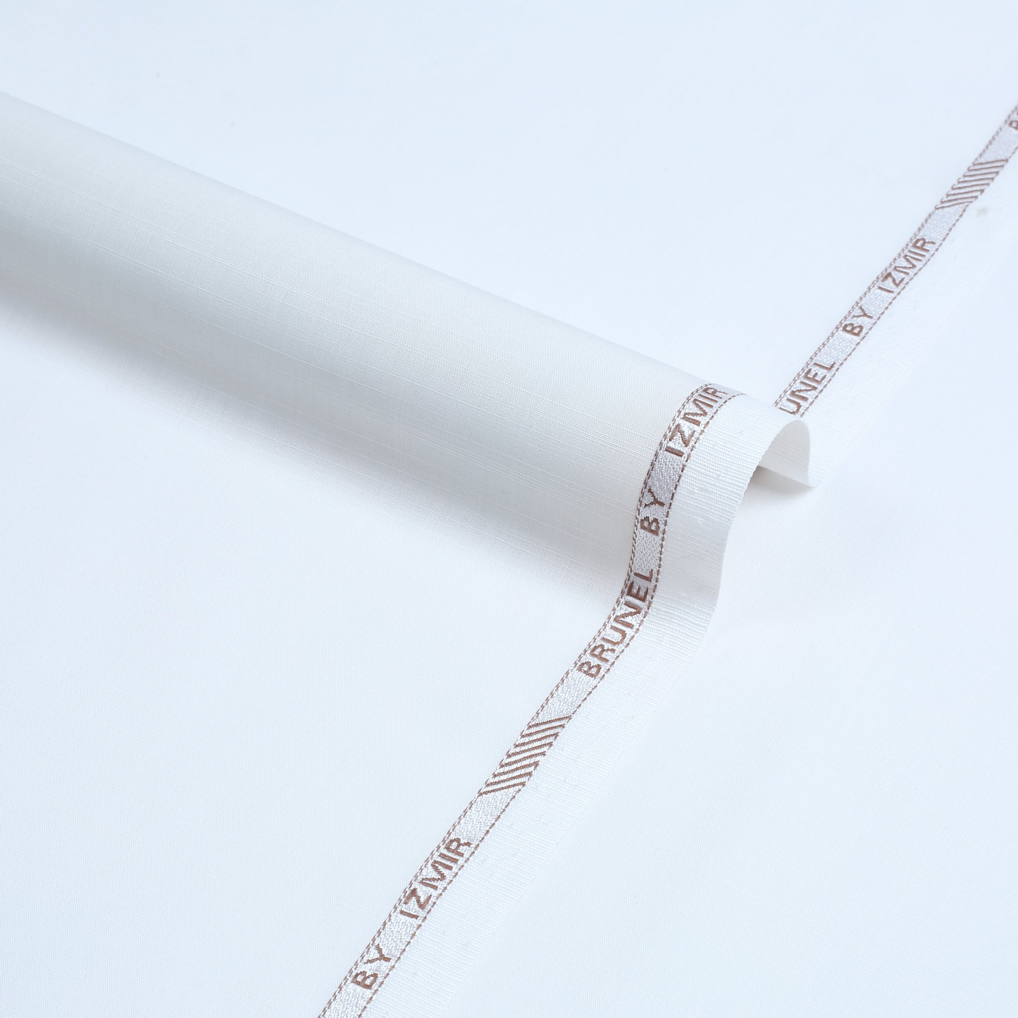 Brunel White - Slub Wash & Wear