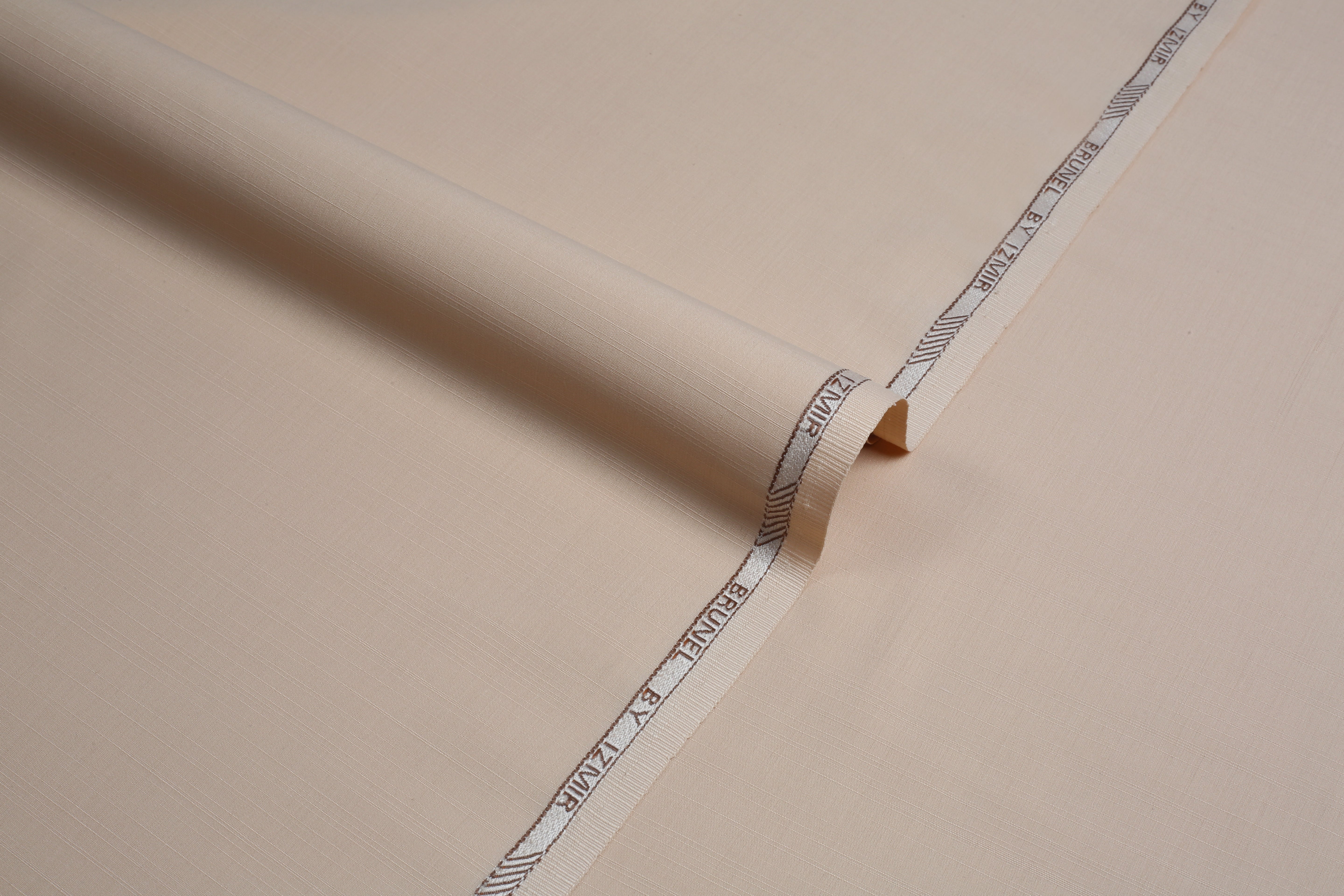 Brunel Beige - Slub Wash & Wear