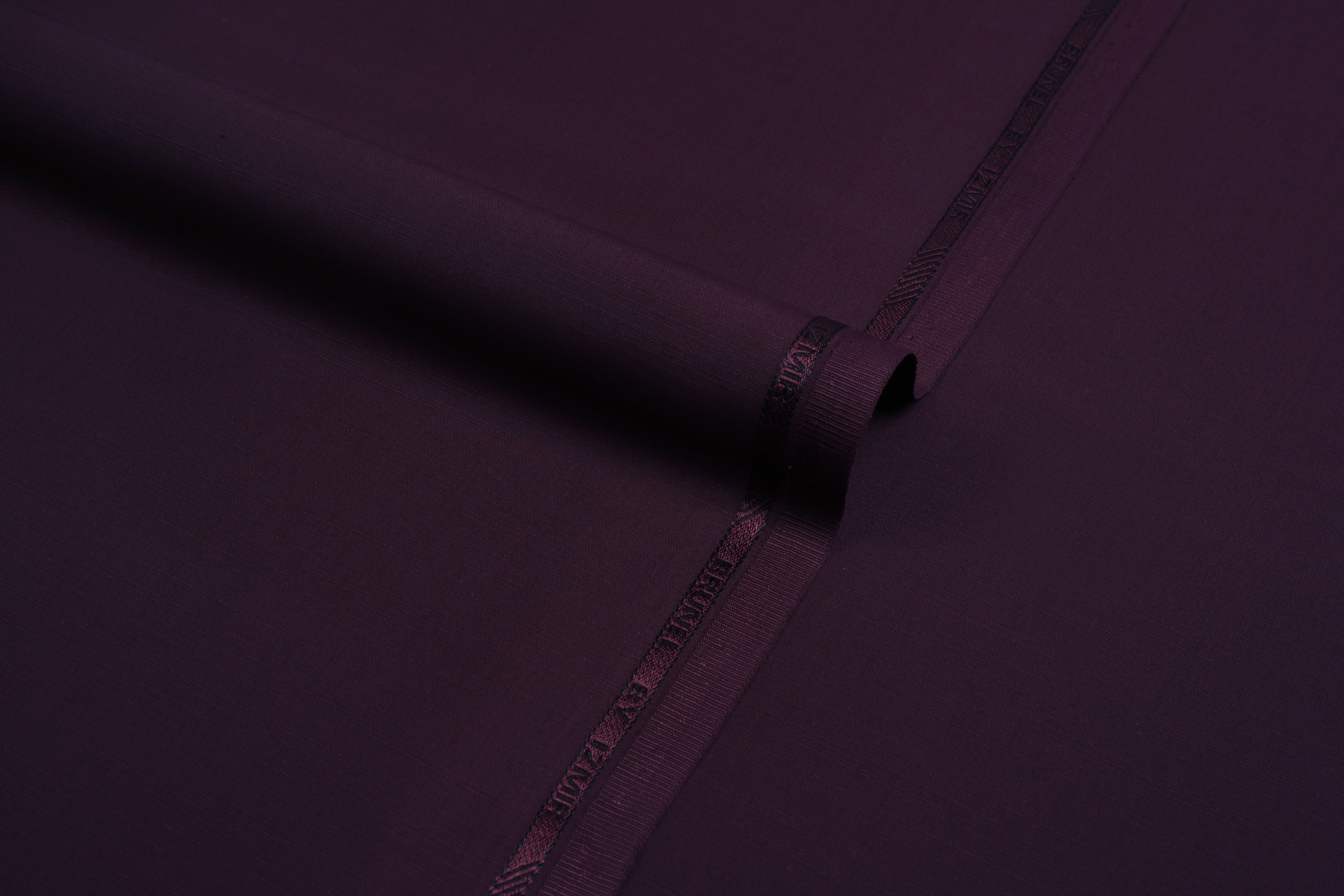 Brunel Burgendy - Slub Wash & Wear