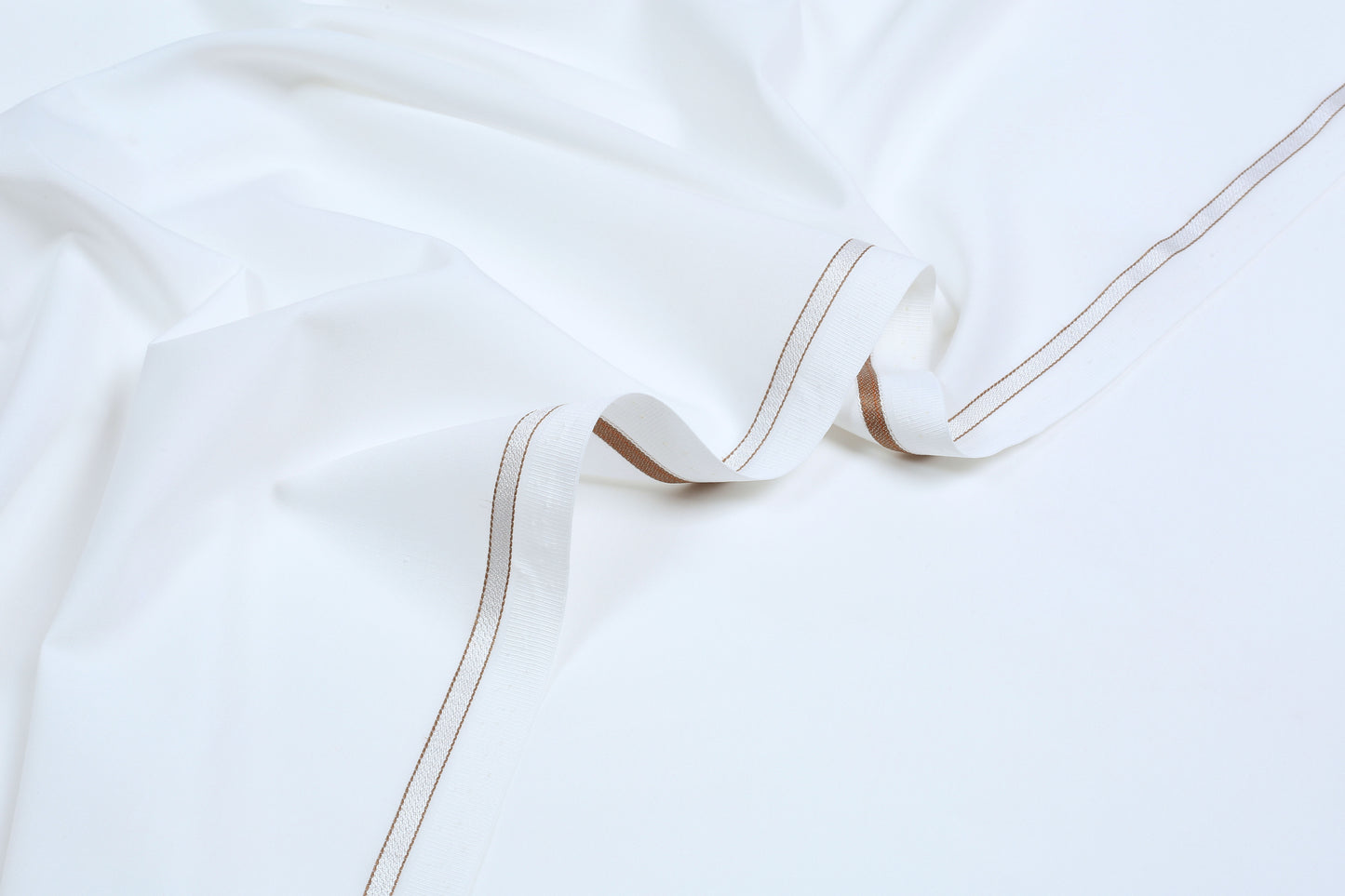 Uxbridge Blended - White