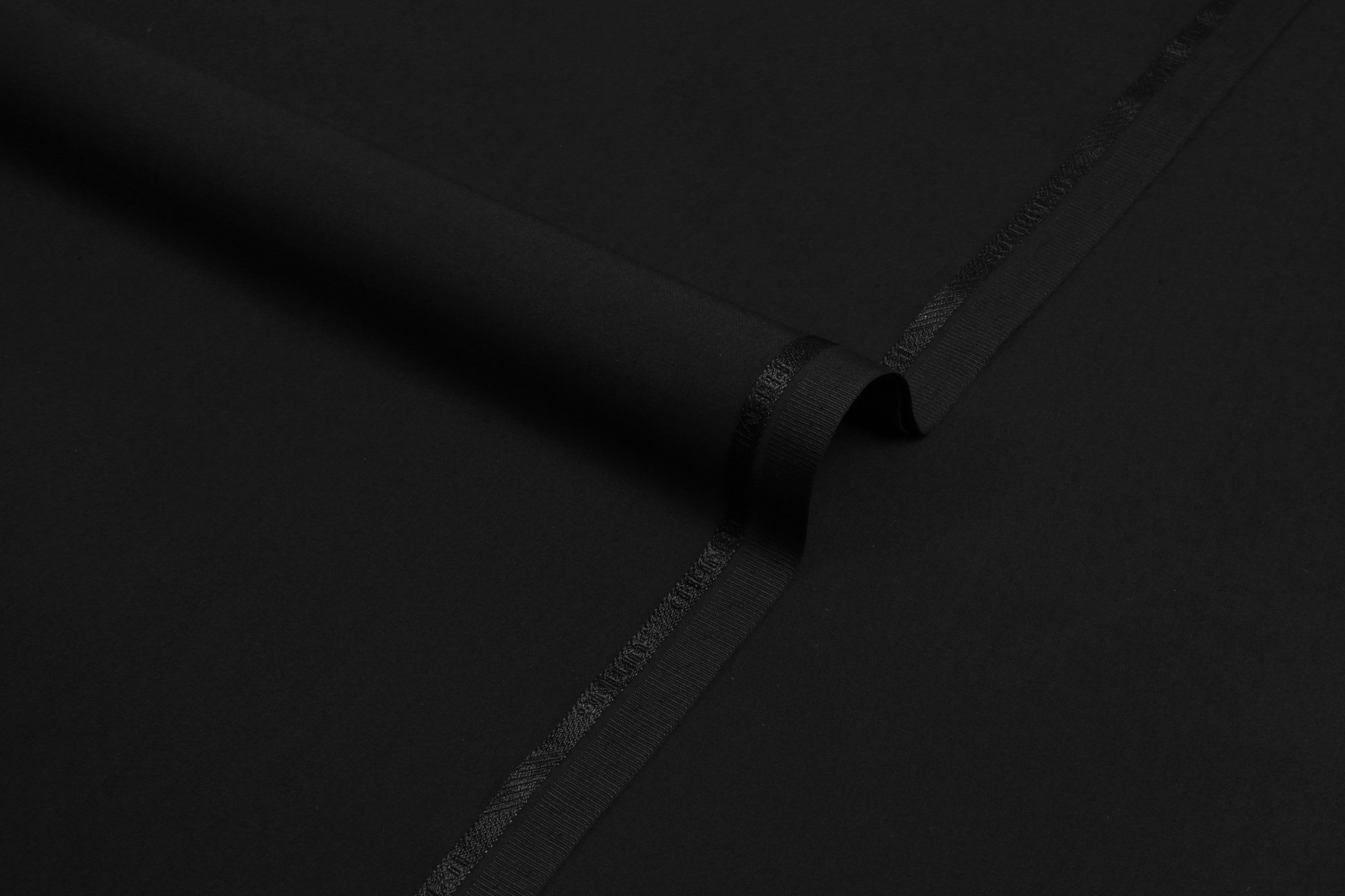 Uxbridge  Black - Wash & Wear