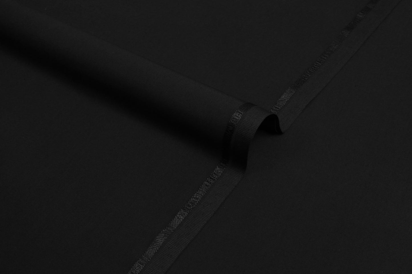 Uxbridge Blended - Black