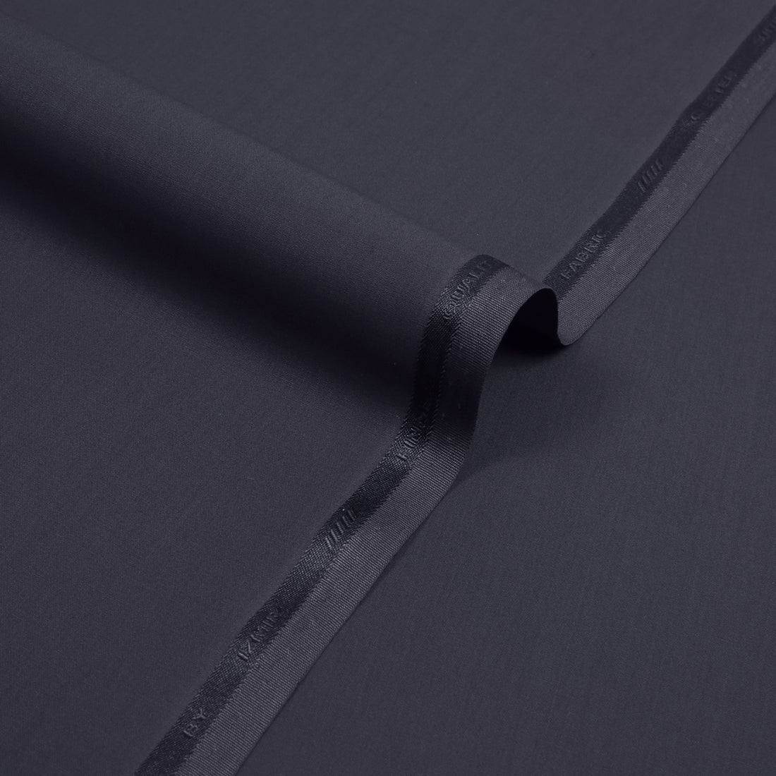 Chester ( Chocolate Brown )