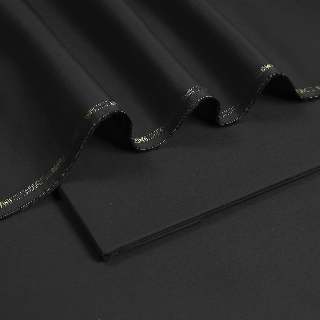 Wembley Lawn ( Black )